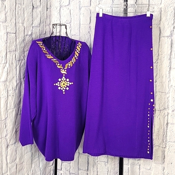 No Brand Dresses & Skirts - VINTAGE Purple Gold and White‎ Beaded 2pc. Sweater Set Skirt and Sweater